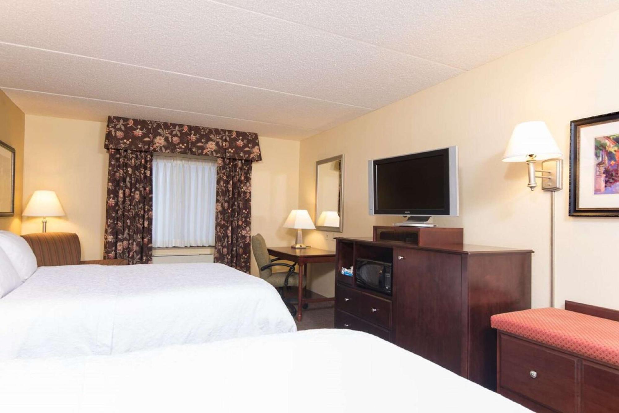 Hampton Inn Schenectady Downtown Dış mekan fotoğraf